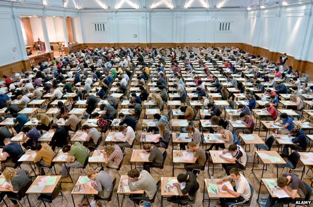 _74897477_exam-hall