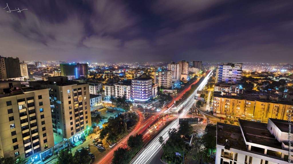 10 Images Proved That Why Karachi IS Called ‘City Of Lights’