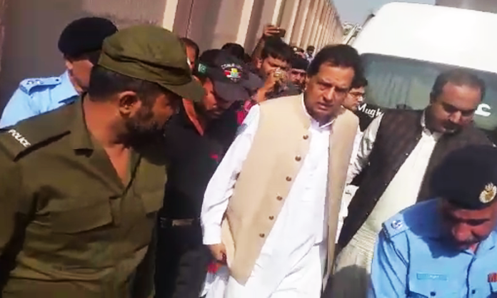 Captain Safdar Is Arrested By NAB